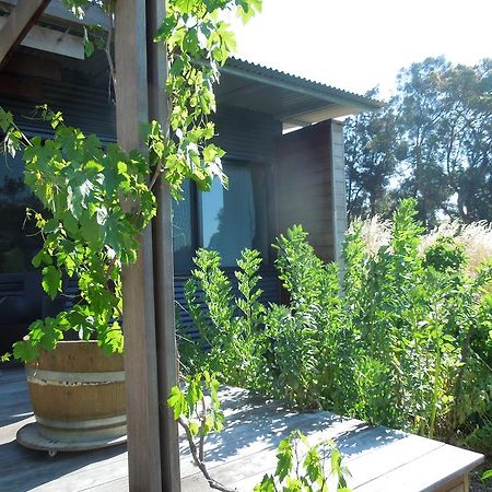 Beach Side Garden Apartment Perth Exterior photo